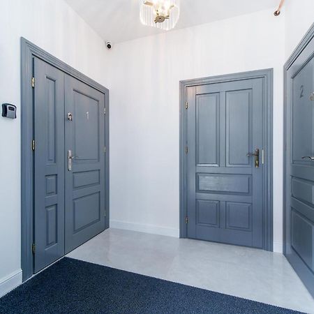 Rint - Zlota 8 Aparthotel Bialystok Ngoại thất bức ảnh